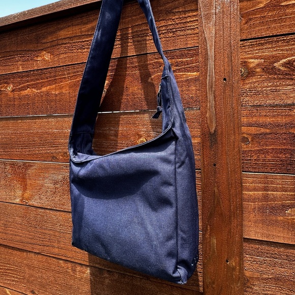 Ogio Brooklyn Women's Tablet Purse Navy Blue Canvas Crossbody Button Zipper - Picture 5 of 12